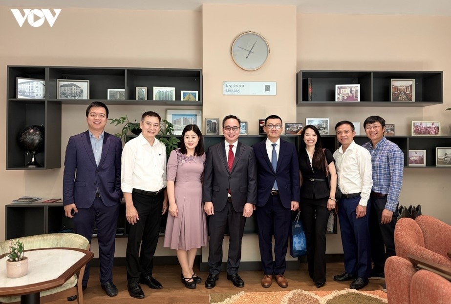 vov, rtv slovenia seek closer media cooperation in digital era picture 3