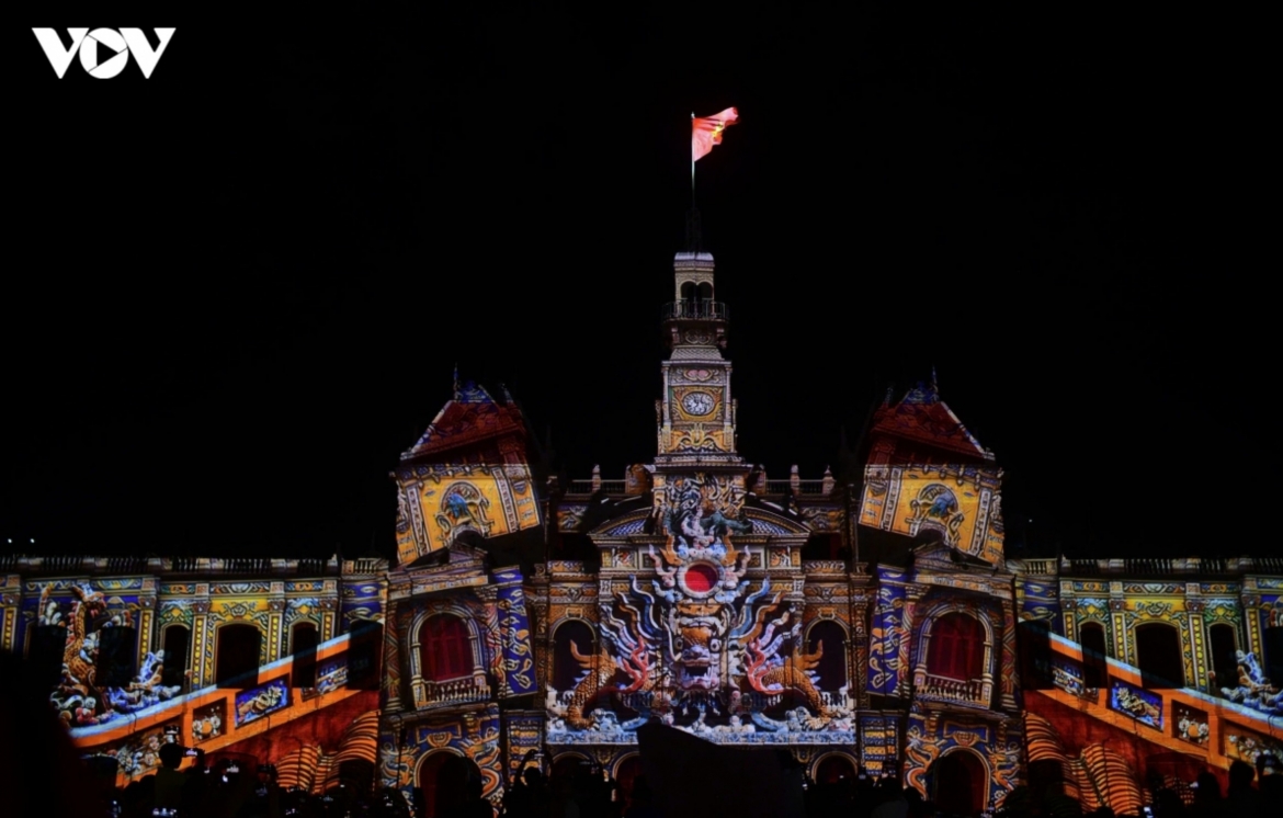 3d mapping show marks 50th anniversary of hcm city s renaming from saigon picture 7
