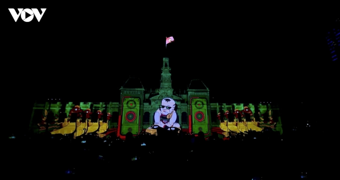 3d mapping show marks 50th anniversary of hcm city s renaming from saigon picture 8