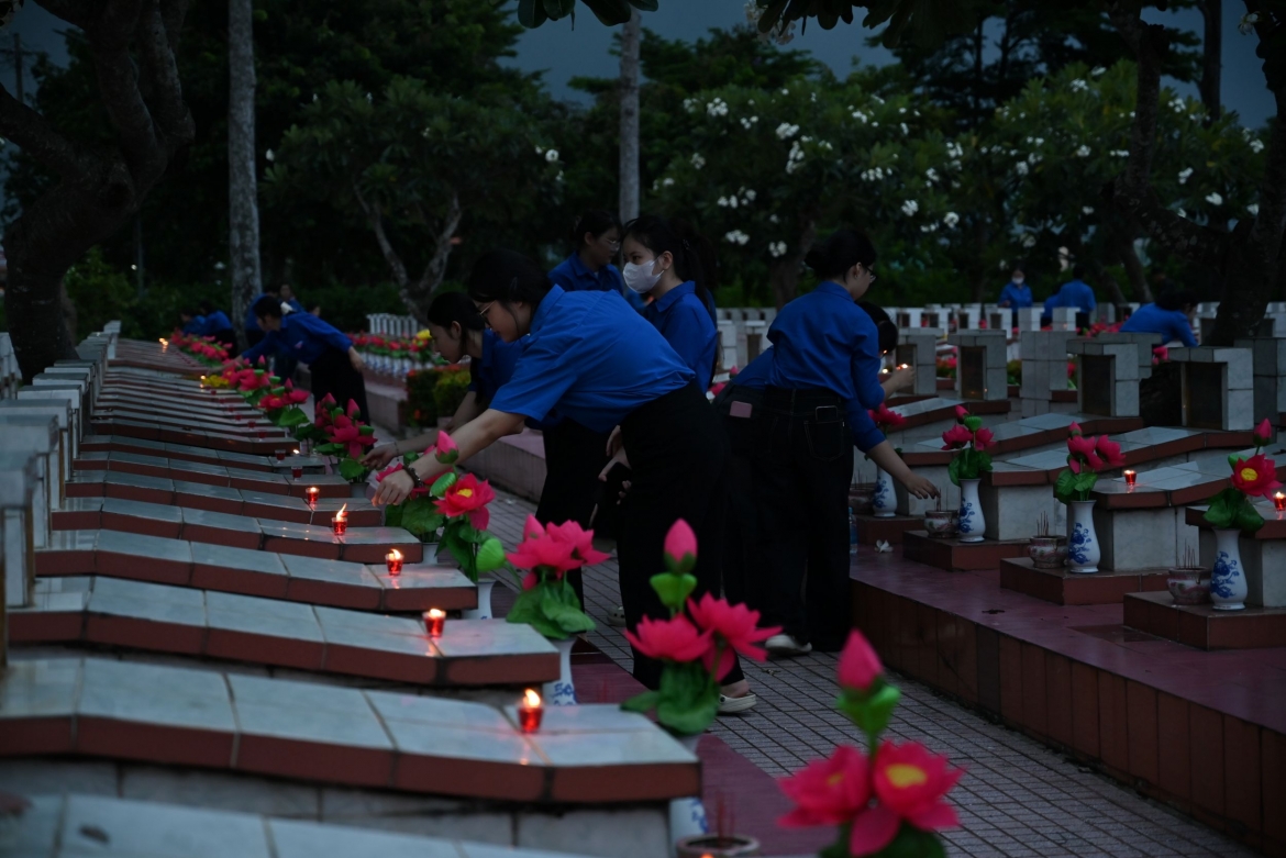 evnspc nhieu hoat dong tri an nhan ngay thuong binh - liet si hinh anh 4