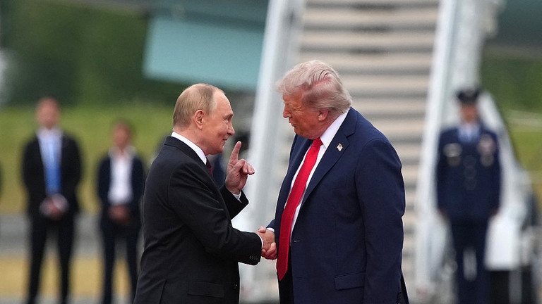 Ong putin gui thong diep dac biet toi ong trump nhan dip quoc khanh my hinh anh 1