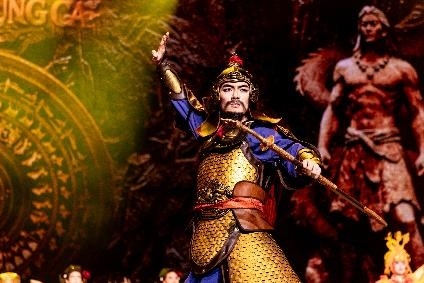 gioi chuyen mon danh con mua loi khen sau dem cong dien Dat nuoc thien hung ca hinh anh 8