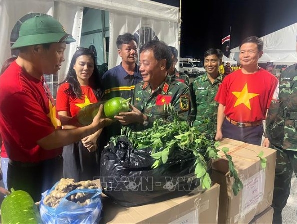 ambassador praises vietnam s rescue team as relief efforts continue in venezuela picture 1