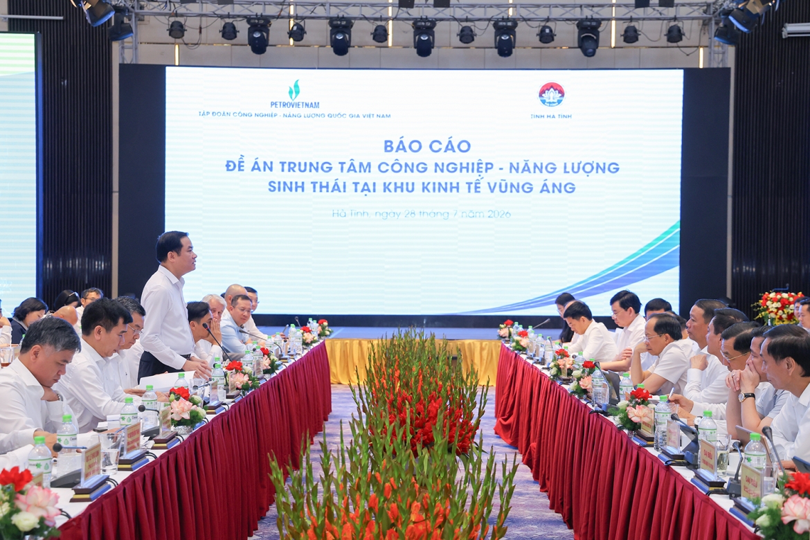 petrovietnam - ha tinh cong huong nguon luc, kien tao cuc tang truong moi hinh anh 1