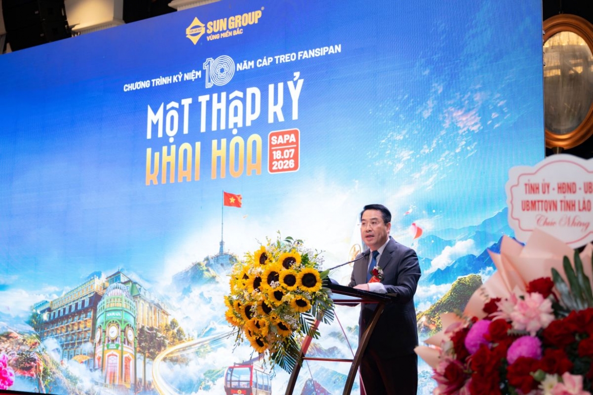 tu ky tich tren dinh hoang lien den dong luc nang tam du lich sa pa hinh anh 1