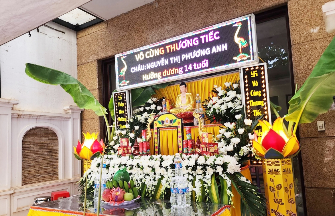 danh tinh 4 nan nhan tu vong trong vu xe khach lao khoi cao toc phap van - cau gie hinh anh 1
