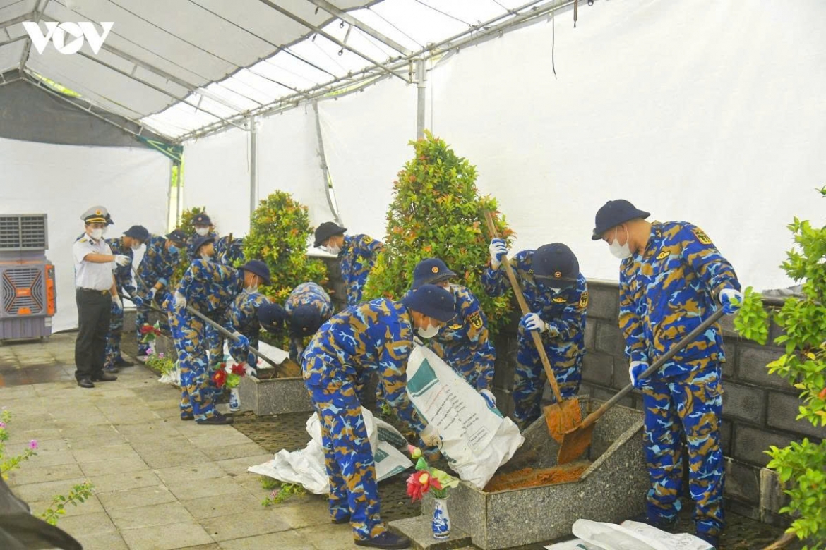 500 ngay dem dua cac liet si ve voi que huong va vong tay am ap cua gia dinh hinh anh 4