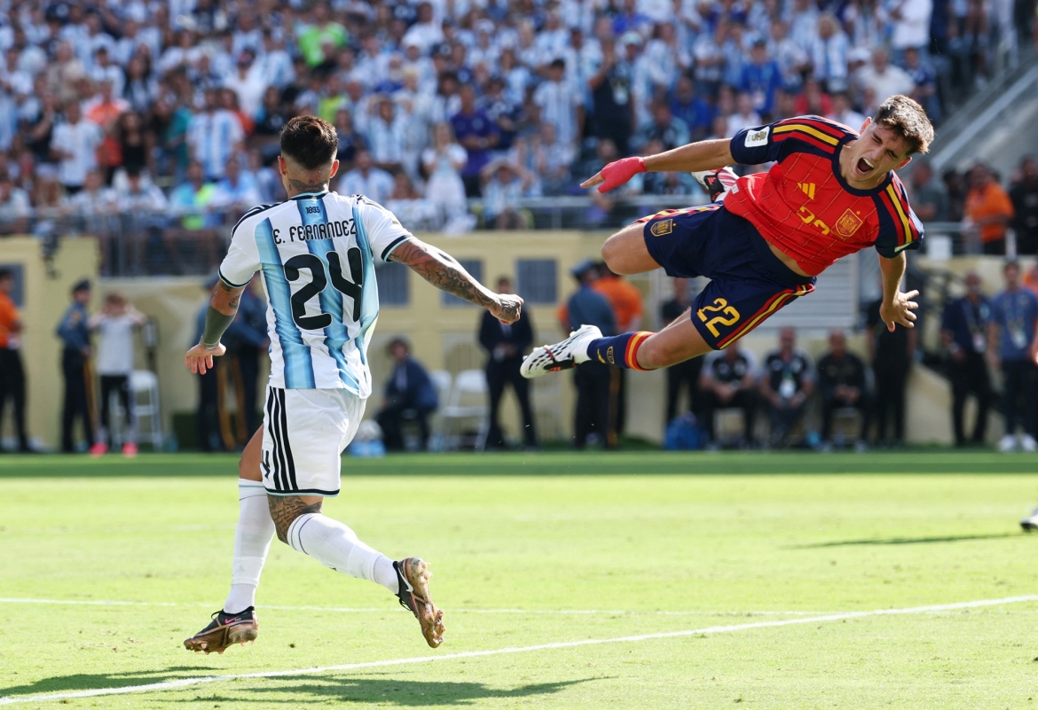 Dt argentina noi dai truyen thong choi xau o chung ket world cup hinh anh 3