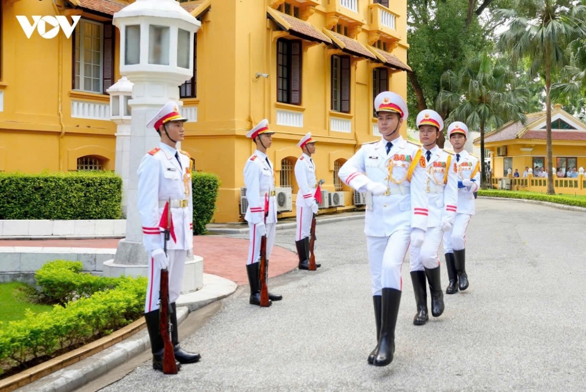 flag-raising ceremony in hanoi marks asean s 59th founding anniversary picture 3