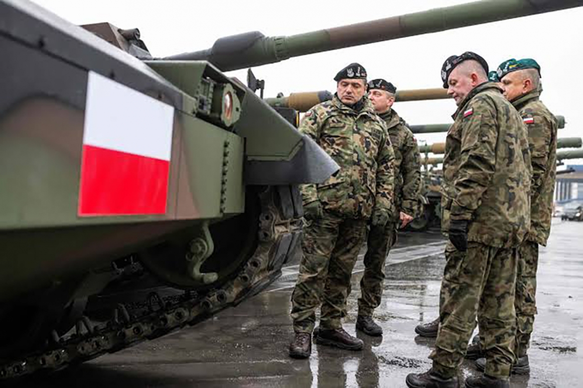 Ba Lan bác bỏ việc triển khai quân đội ở Ukraine
