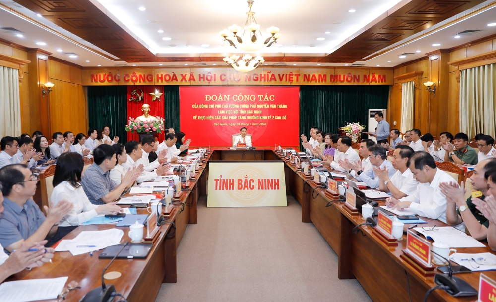 pho thu tuong yeu cau bac ninh tang toc de dat muc tieu tang truong hai con so hinh anh 1