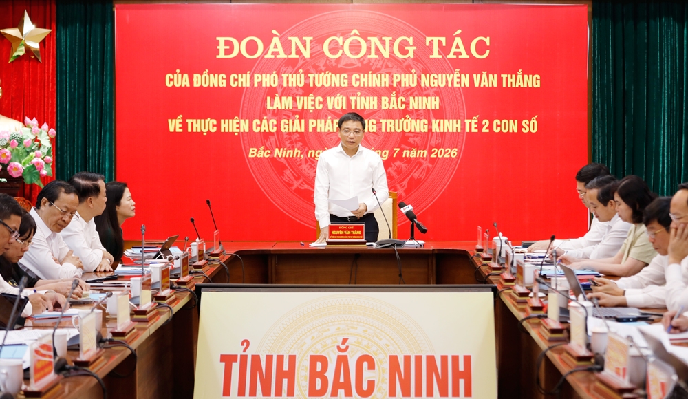 pho thu tuong yeu cau bac ninh tang toc de dat muc tieu tang truong hai con so hinh anh 2