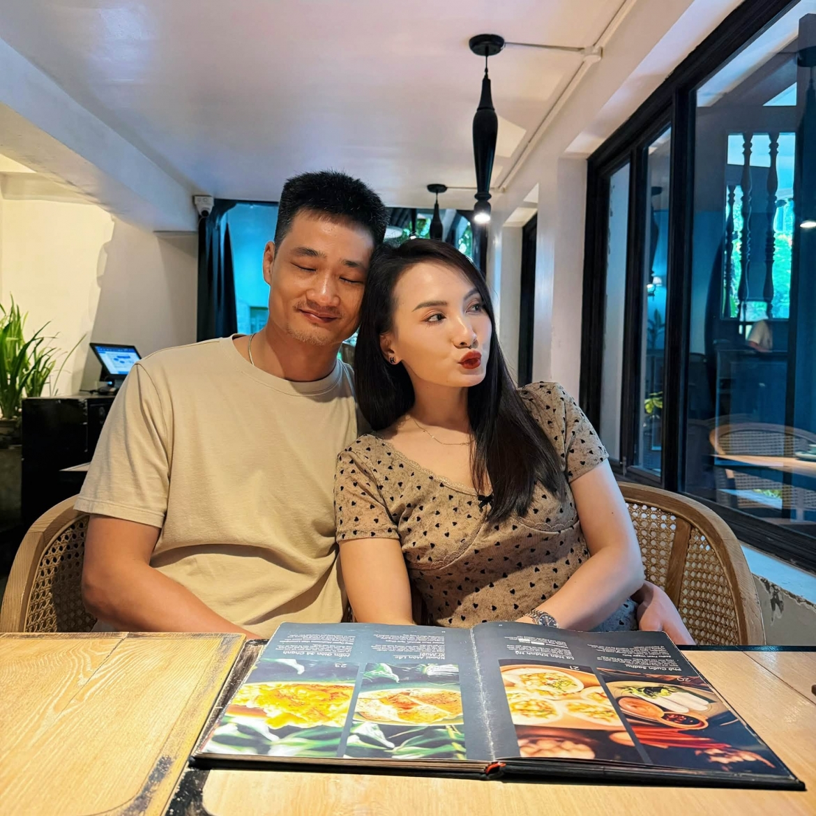 sao viet 30-7 quynh nga gay sot voi ngoai hinh tre trung, tha thinh ngot ngao hinh anh 7