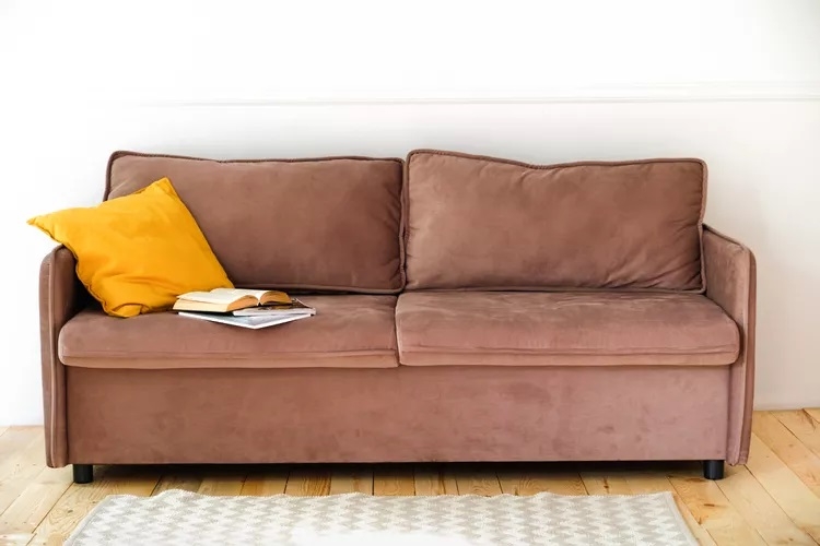 6 kieu ghe sofa khien phong khach trong loi thoi, nen thay som hinh anh 3