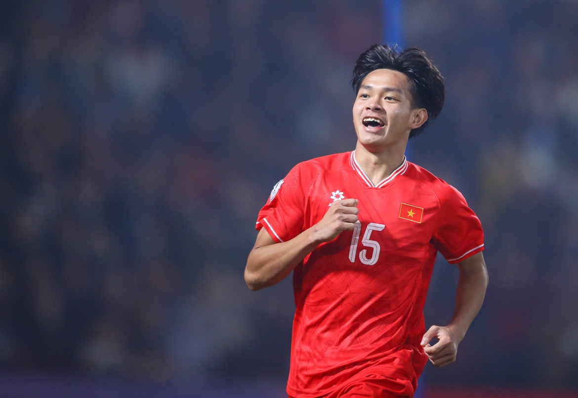 nha vo dich asean cup len ban mo, hlv kim sang sik mat tien dao chat luong hinh anh 1