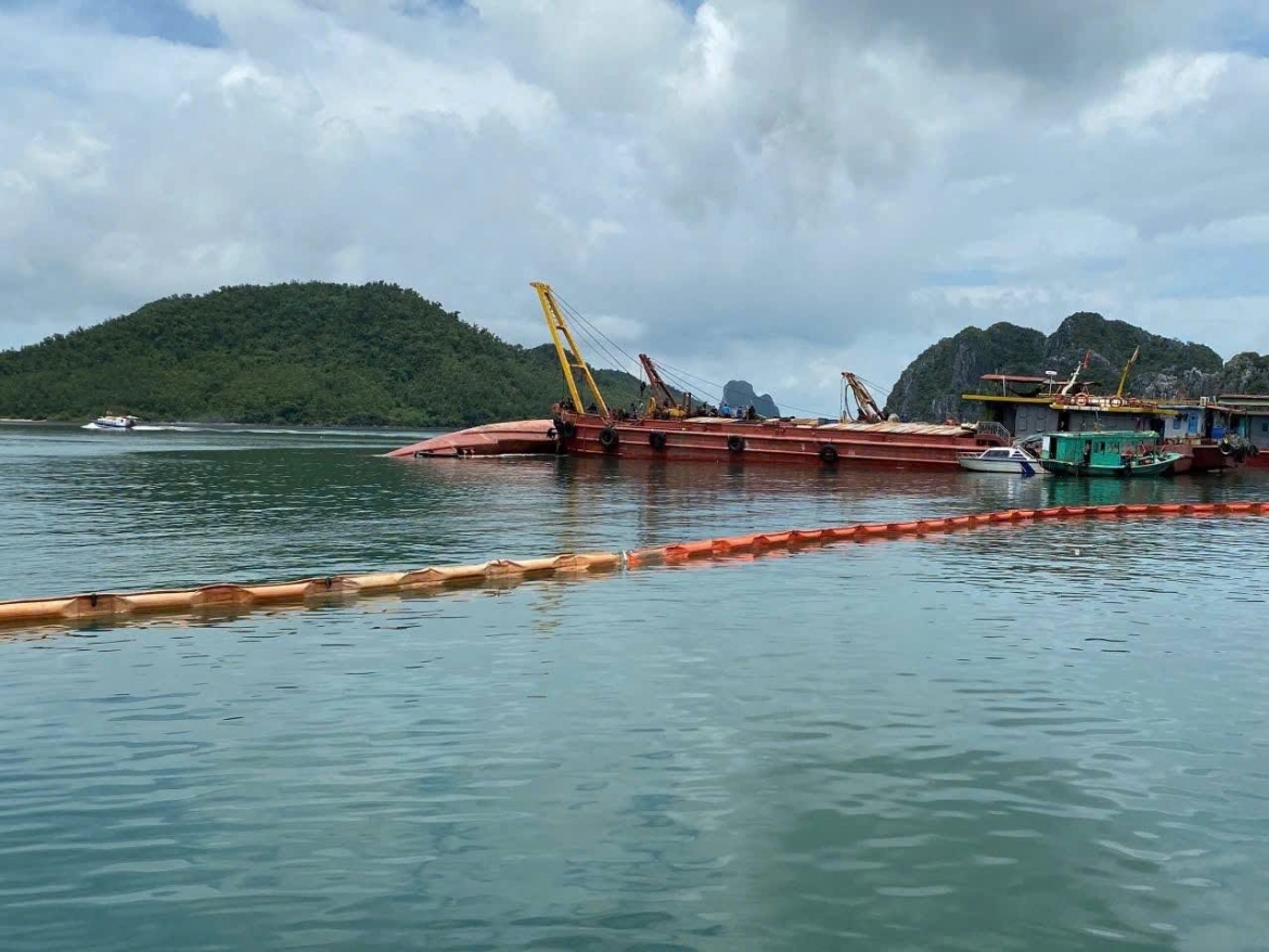 Quảng Ninh: Nạn nhân cuối cùng vụ lật tàu trên biển Vân Đồn đã được tìm thấy
