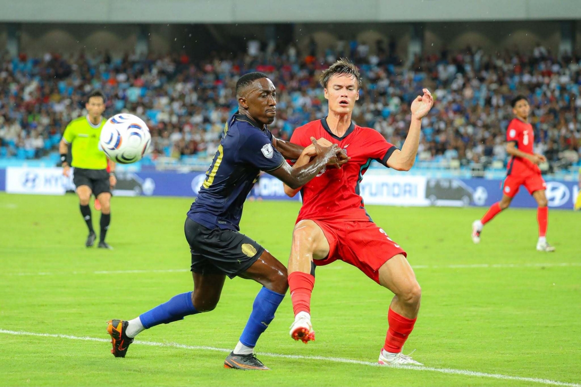 truc tiep indonesia vs campuchia bang a - asean cup 2026 Ung vien vo dich ra san hinh anh 1