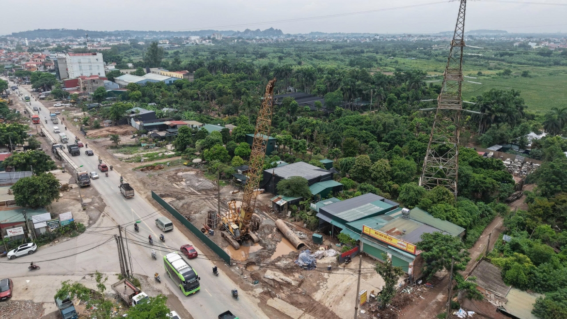 tien do cau mai linh tren quoc lo 6 tang toc xoa diem nghen cua ngo tay ha noi hinh anh 12