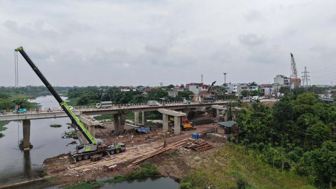 tien do cau mai linh tren quoc lo 6 tang toc xoa diem nghen cua ngo tay ha noi hinh anh 10