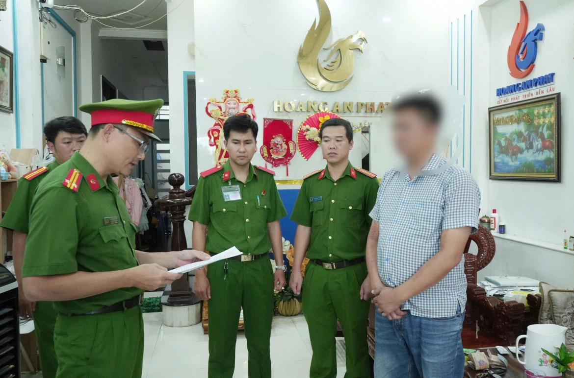 triet pha duong day buon lau dau tu nuoc ngoai vao viet nam hinh anh 1