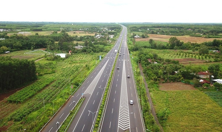 Thành lập Hội đồng thẩm định điều chỉnh dự án cao tốc Gia Nghĩa - Chơn Thành