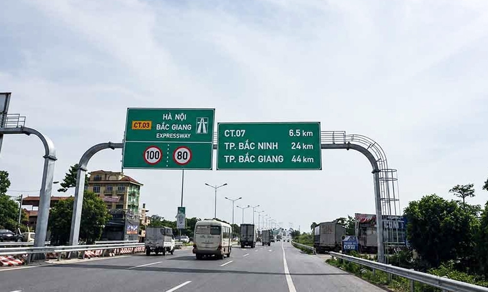 De xuat nang cap quoc lo 1 doan ha noi - bac giang len cao toc theo hinh thuc ppp hinh anh 1