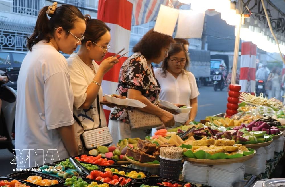 vietnam looks to turn culinary acclaim into tourism revenue picture 2