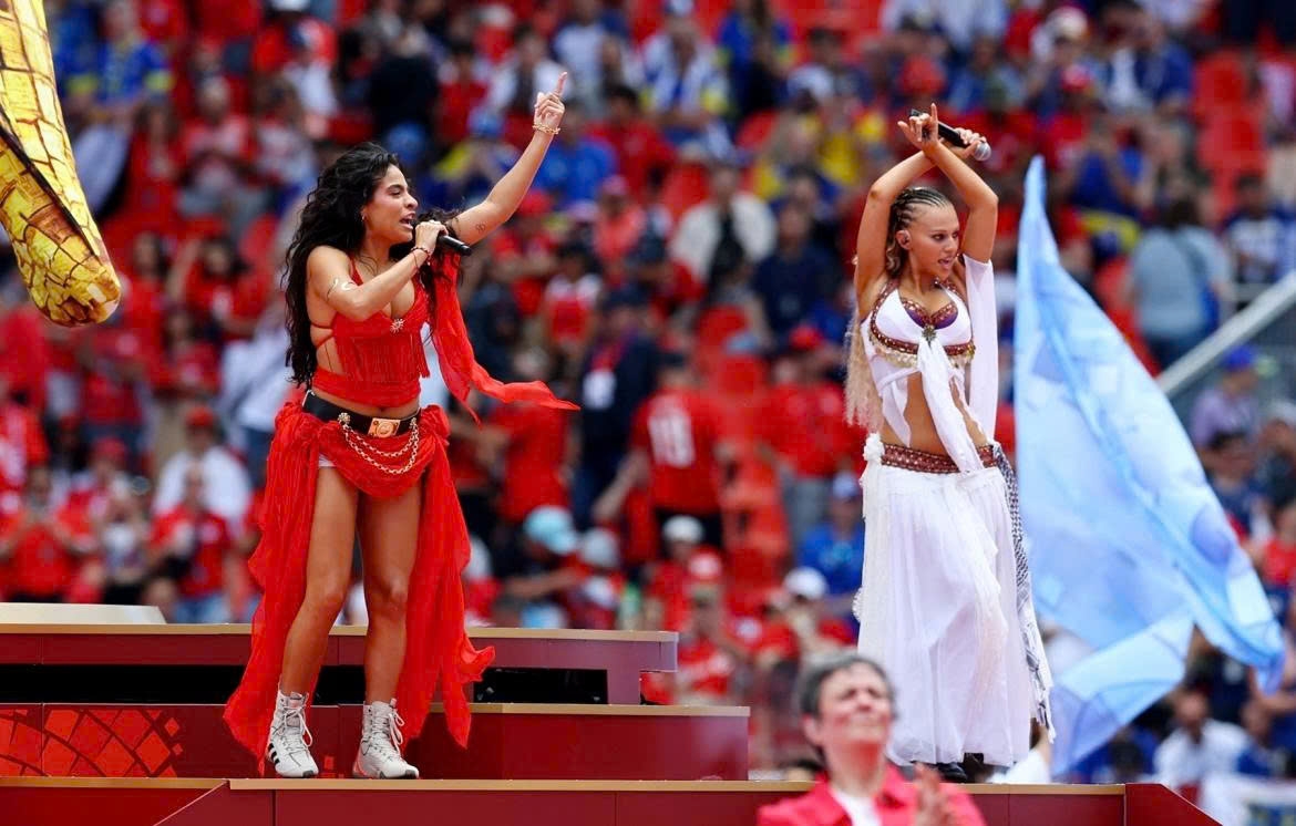 justin bieber se bieu dien giua gio tran chung ket world cup hinh anh 1