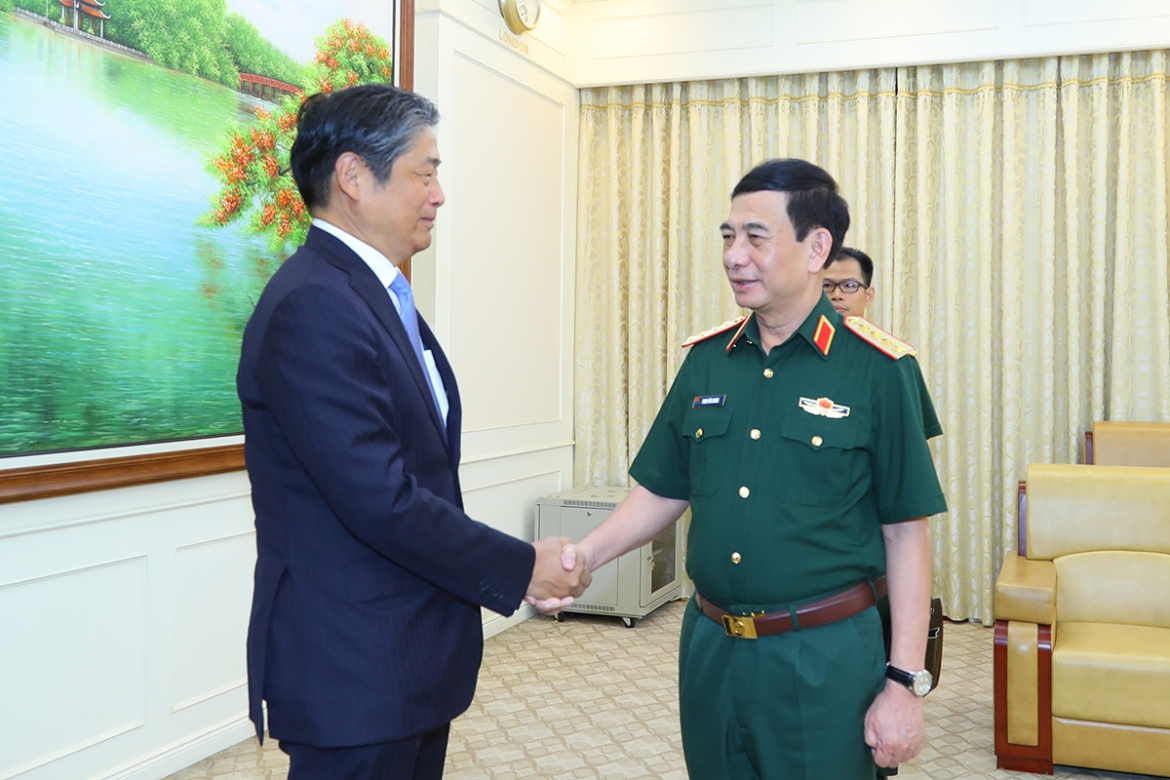 Dai tuong phan van giang tiep Dai su Dac menh toan quyen nhat ban tai viet nam hinh anh 1