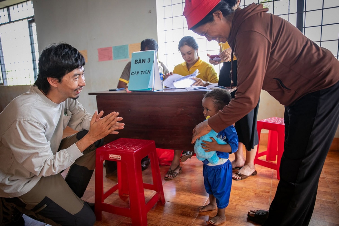 Den vau toi sinh ra khong danh cho anh den san khau va chuyen 10 nam chua ke hinh anh 3