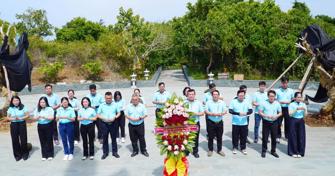 agribank mien trung thuc hien tot cong tac den on dap nghia hinh anh 3