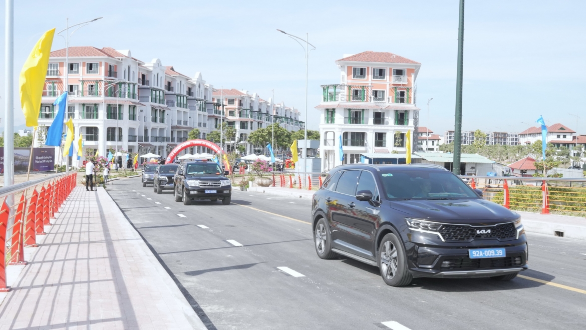 thong xe cau Dong no 2, giam ap luc giao thong phia nam trung tam Da nang hinh anh 3