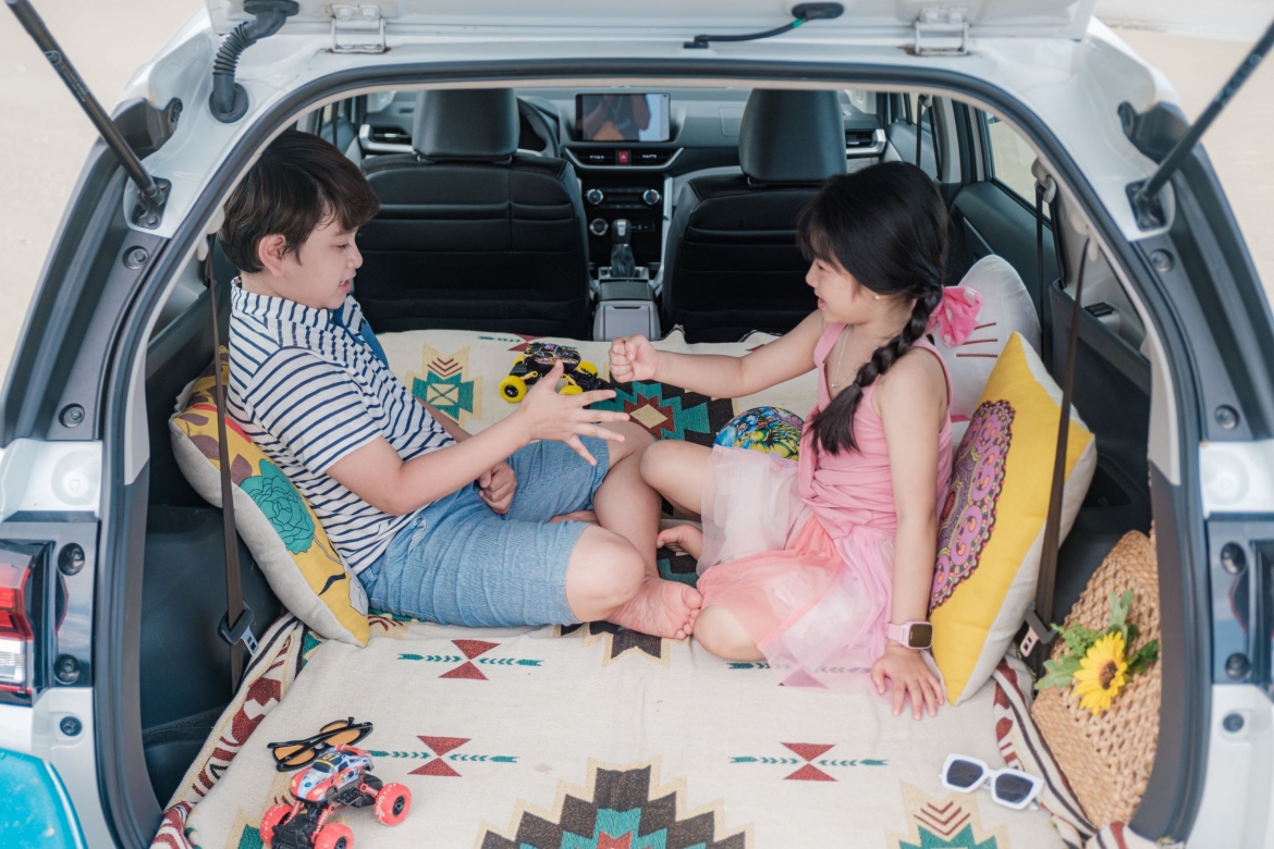 toyota veloz cross khi khong gian bien hinh theo buoc chan gia dinh hinh anh 4