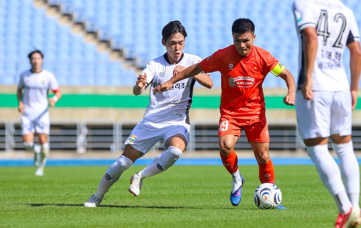 Dt viet nam thang 3 tran o han quoc, san sang bao ve ngoi vuong aff asean cup 2026 hinh anh 5