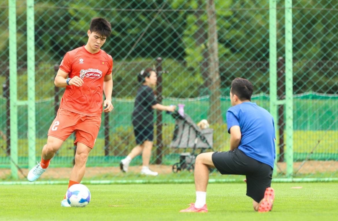 Dt viet nam va hlv kim sang sik nhan tin du truoc them aff asean cup 2026 hinh anh 1