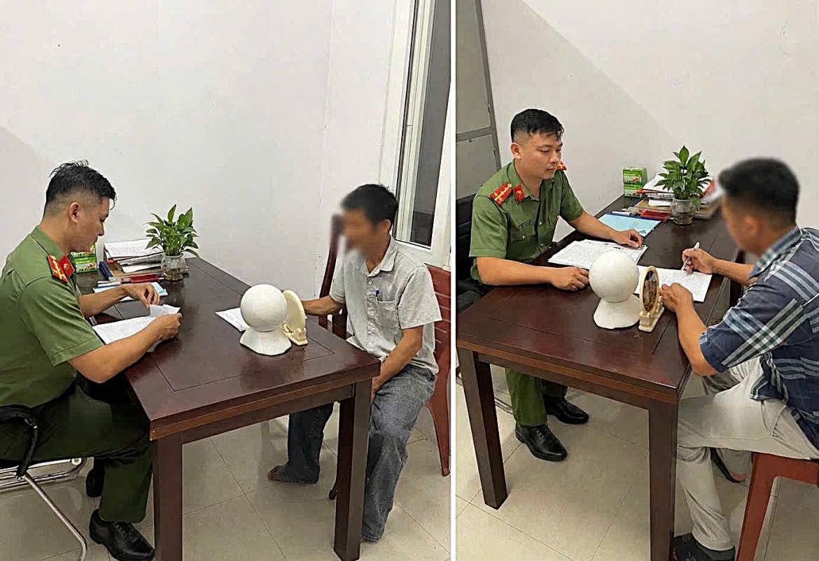 Công an làm việc với 3 người tương tác với các trang phản động