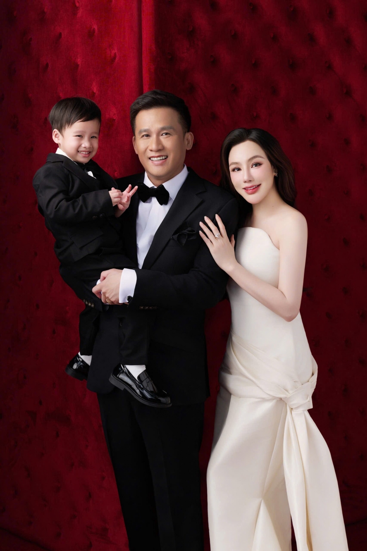 sao viet 5-7 pham quynh anh dang anh chuc mung sinh nhat son tung m-tp hinh anh 6
