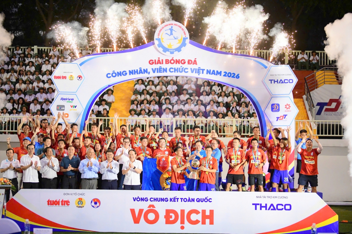 cong doan ngan hang viet nam vo dich giai bong da cong nhan, vien chuc viet nam hinh anh 4