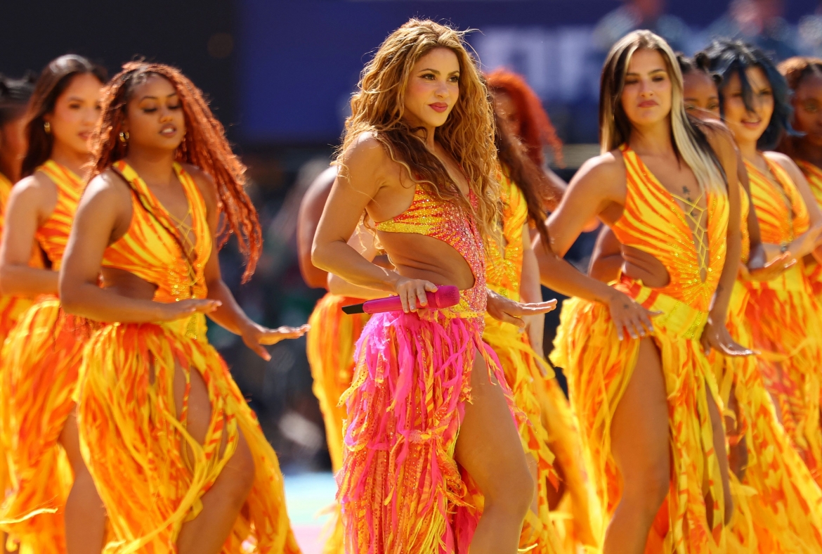 11 phut mo ra lich su moi cua world cup madonna, bts va shakira bung no hinh anh 6