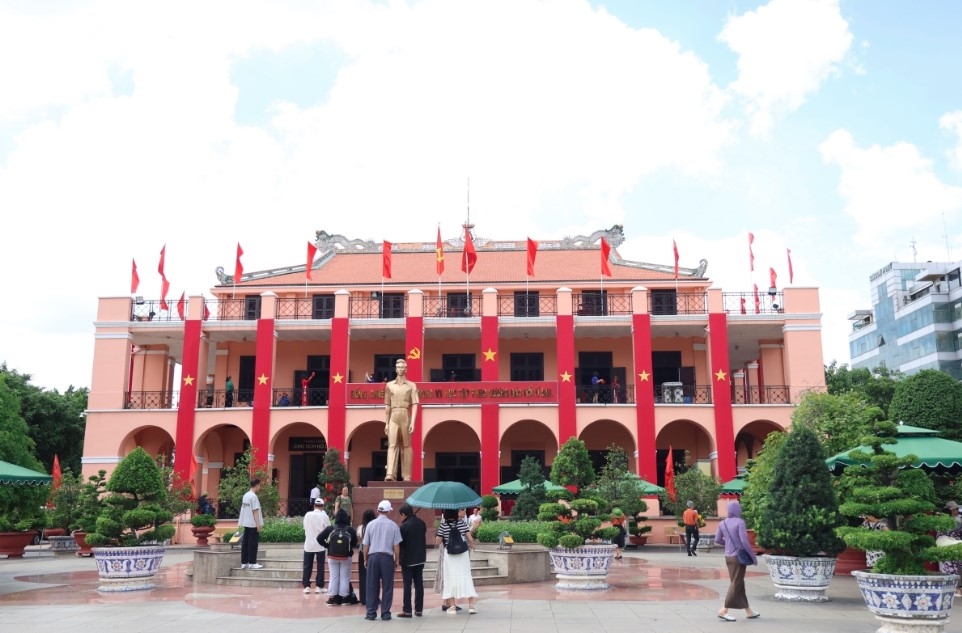 historic landmarks trace ho chi minh city s long history and transformation picture 5