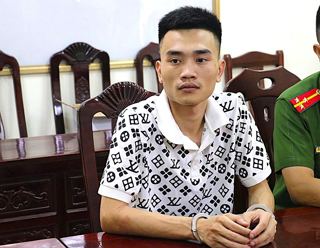 bat doi tuong to chuc cho nguoi khac tron di nuoc ngoai sau thoi gian lan tron hinh anh 1