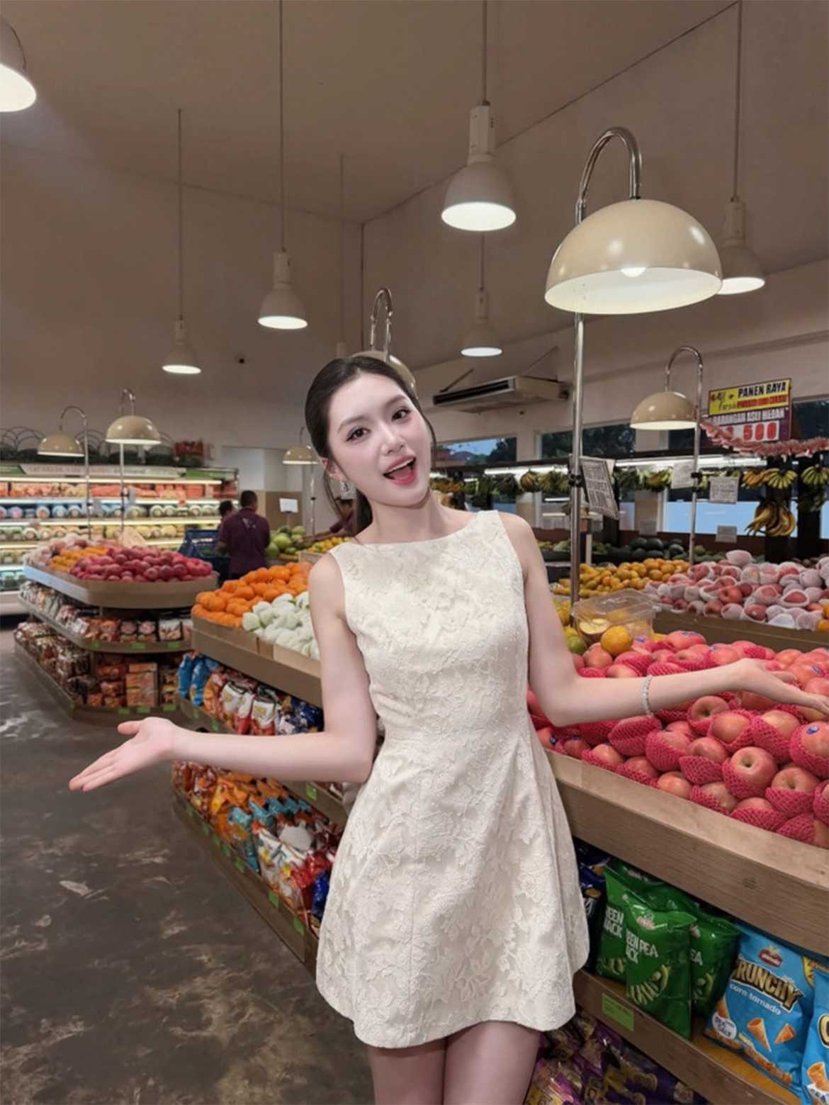 sao viet 28-7 cu dan mang to mo ve nguoi dan ong giau mat ben pham quynh anh hinh anh 10