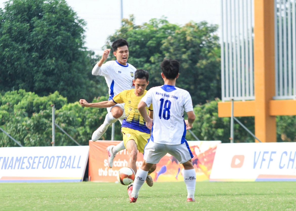ket qua bong da viet nam hom nay 23 7 u21 slna va the cong viettel vao chung ket hinh anh 2