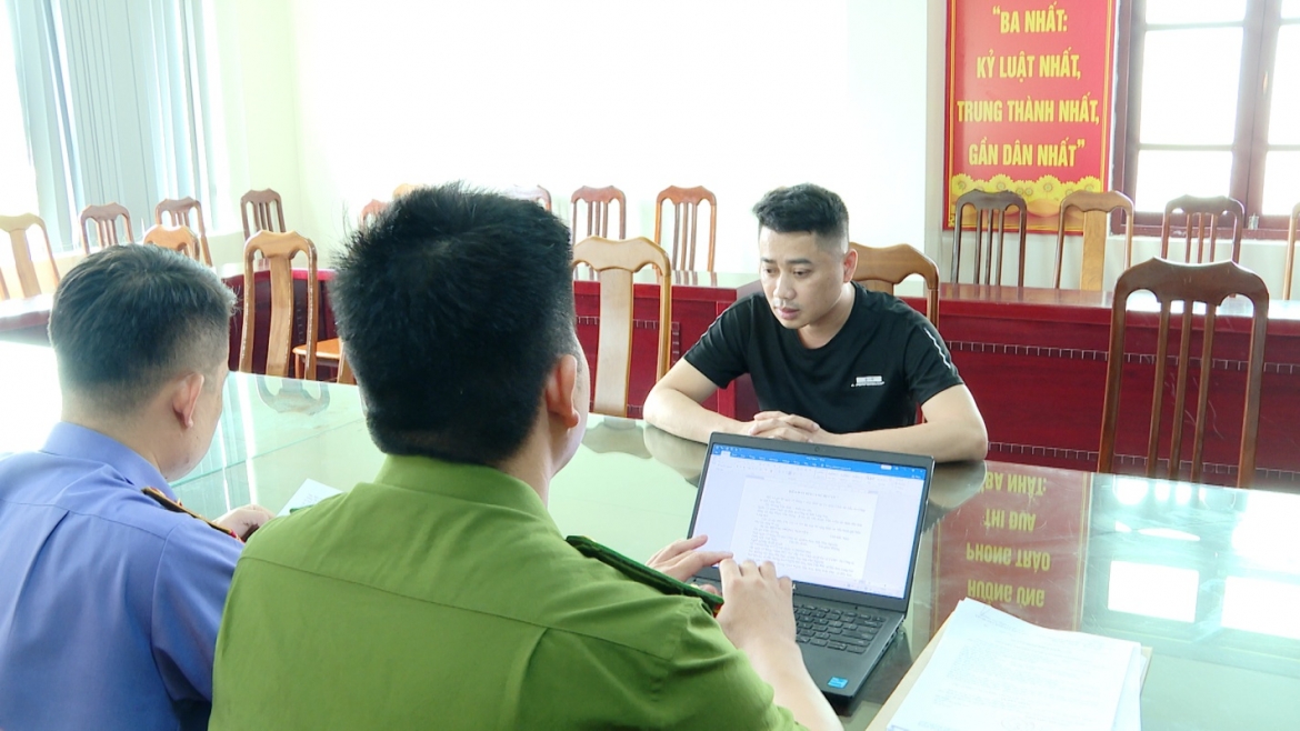 khoi to doi tuong gia danh bac si de kham chua benh ve nha khoa o lang son hinh anh 2