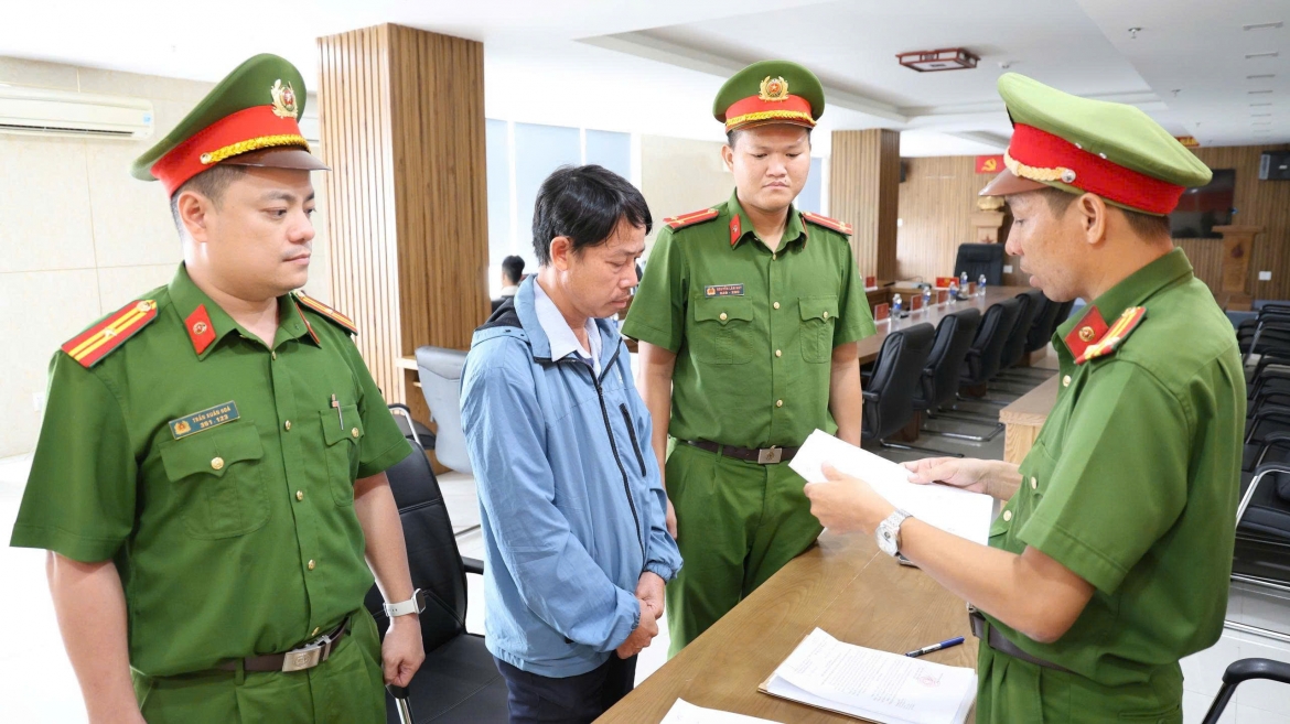 Khởi tố, bắt tạm giam bị can vi phạm quy định về đấu thầu gây hậu quả nghiêm trọng