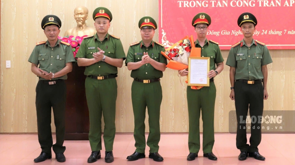 pha duong day danh bac 86 ty cong an phuong Dong gia nghia duoc thuong nong hinh anh 1