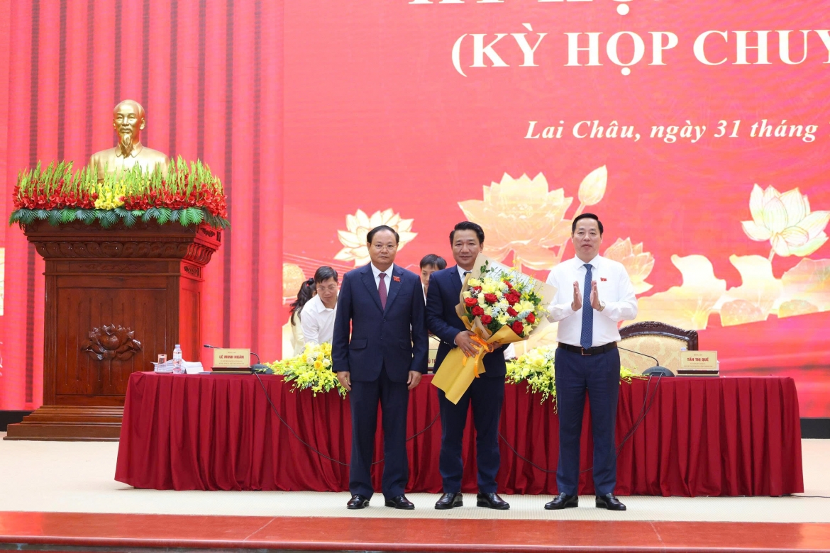 hDnd tinh lai chau kien toan nhan su, quyet nghi nhieu chinh sach quan trong hinh anh 4