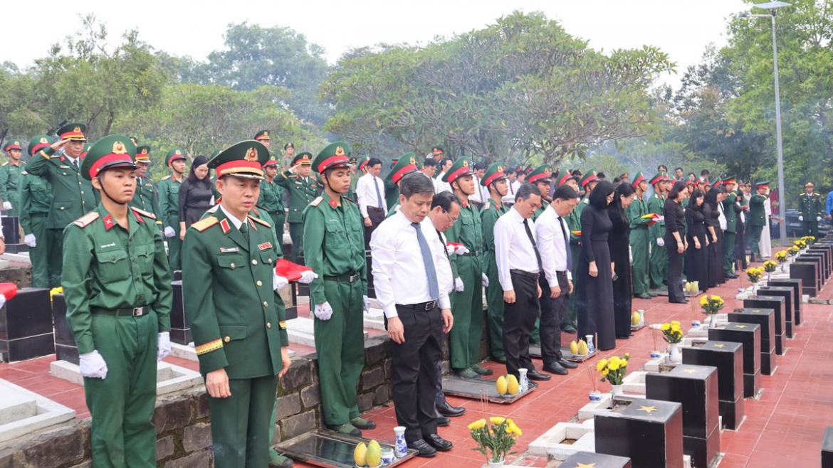 Dong nai to chuc le truy dieu va an tang 63 hai cot liet si hinh anh 4