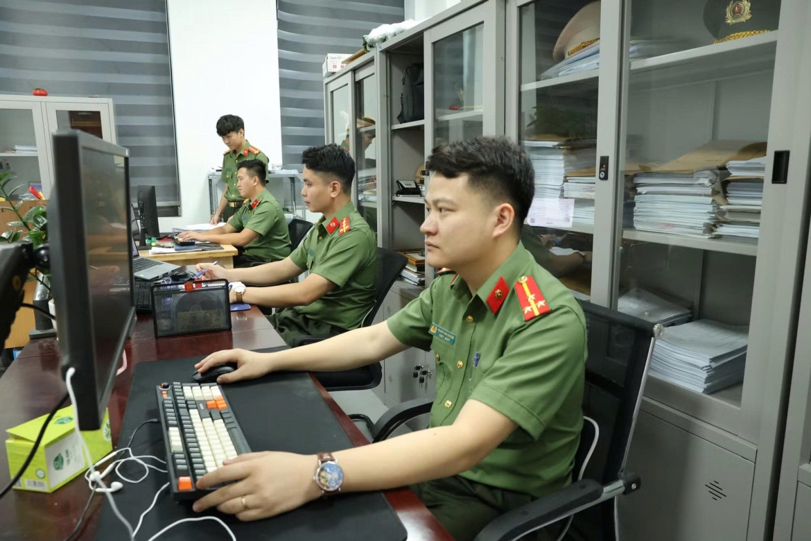boc go duong day gia danh dich vu cong lua dao gan 1.000 ty dong hinh anh 1
