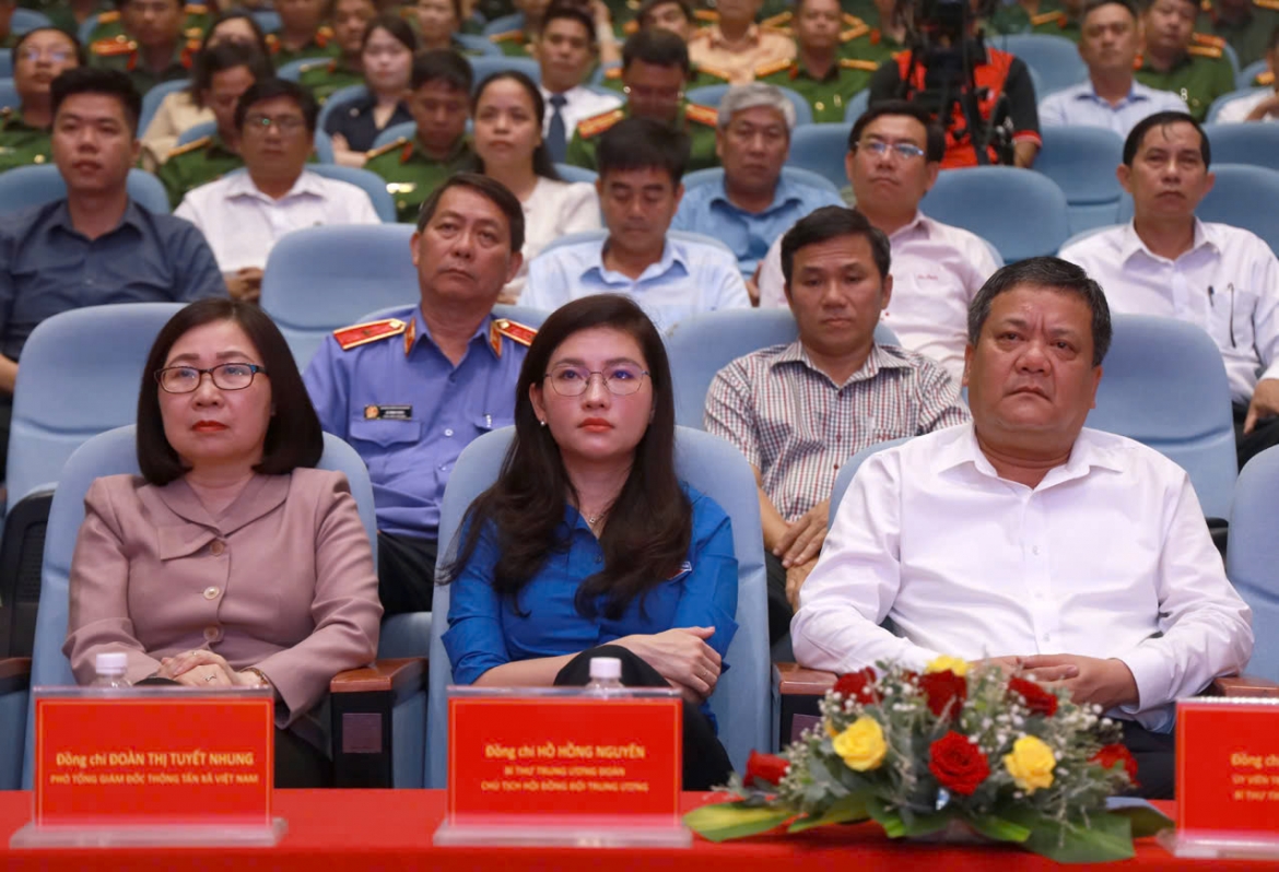 viet nam tang cuong la chan so phong, chong mua ban nguoi hinh anh 2